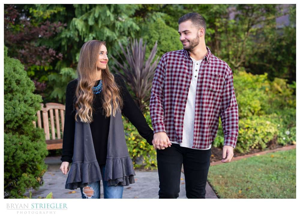 engagement session at Bogle Park